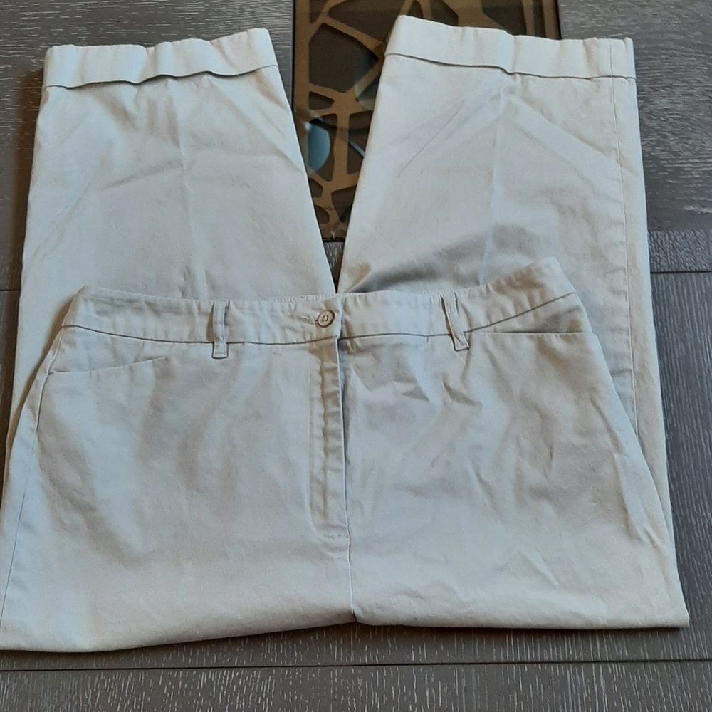 Jones New York Women's Khaki Ankle Pants